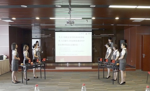 广发银行武汉分行举办“闪耀厅堂” 网点服务劳动技能竞赛